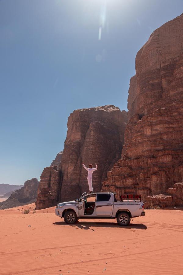 Wadi Rum Pyramids Camp מראה חיצוני תמונה